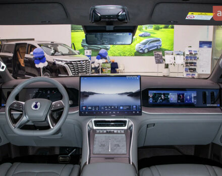 Denza N9, объемом двигателя 2 л и пробегом 0 тыс. км за 76850 $, фото 18 на Automoto.ua