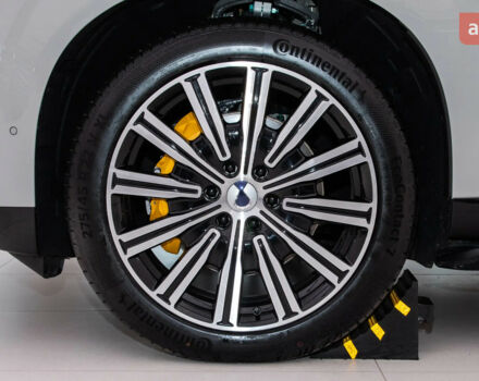 Denza N9, объемом двигателя 2 л и пробегом 0 тыс. км за 76850 $, фото 10 на Automoto.ua