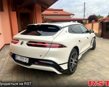 Белый Denza Z9, объемом двигателя 0 л и пробегом 12 тыс. км за 58000 $, фото 4 на Automoto.ua