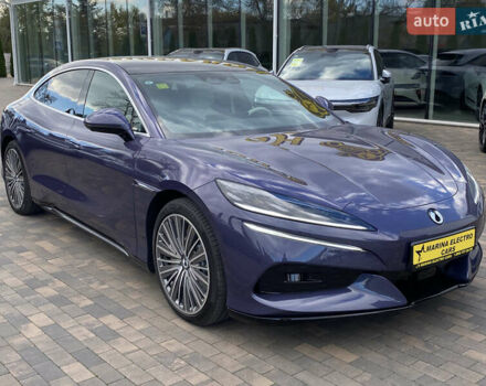 Фиолетовый Denza Z9, объемом двигателя 0 л и пробегом 1 тыс. км за 62500 $, фото 1 на Automoto.ua