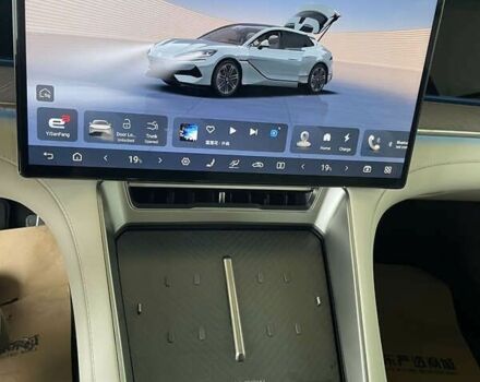 Denza Z9, объемом двигателя 0 л и пробегом 3 тыс. км за 55500 $, фото 15 на Automoto.ua