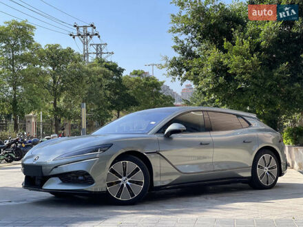 Denza Z9 2024 в Одессе на Automoto.ua Серый Denza Z9, объемом двигателя 0 л и пробегом 1 тыс. км за 49000 $, фото 1 на Automoto.ua