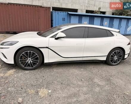 Белый Denza Z9 GT, объемом двигателя 0 л и пробегом 11 тыс. км за 63000 $, фото 19 на Automoto.ua