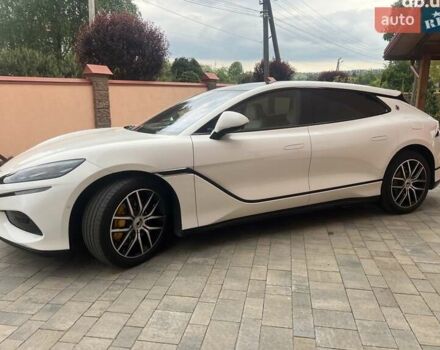 Белый Denza Z9 GT, объемом двигателя 0 л и пробегом 10 тыс. км за 58000 $, фото 9 на Automoto.ua