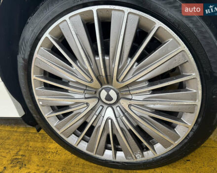 Бежевый Denza Z9 GT, объемом двигателя 2 л и пробегом 2 тыс. км за 56500 $, фото 5 на Automoto.ua