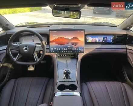 Черный Denza Z9 GT, объемом двигателя 0 л и пробегом 3 тыс. км за 49500 $, фото 5 на Automoto.ua