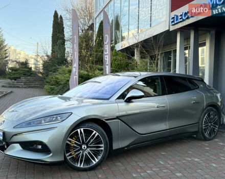 Denza Z9 GT, объемом двигателя 0 л и пробегом 10 тыс. км за 55000 $, фото 4 на Automoto.ua