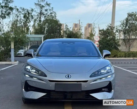 Серый Denza Z9 GT, объемом двигателя 0 л и пробегом 1 тыс. км за 53500 $, фото 2 на Automoto.ua