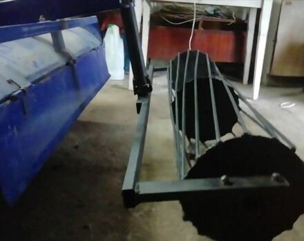 Синій ДМТЗ 160, об'ємом двигуна 0 л та пробігом 200 тис. км за 3500 $, фото 6 на Automoto.ua