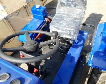 ДМТЗ Другая, объемом двигателя 995 л и пробегом 1 тыс. км за 2400 $, фото 2 на Automoto.ua