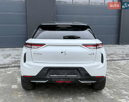 Белый DS 3 Crossback, объемом двигателя 0 л и пробегом 96 тыс. км за 16700 $, фото 4 на Automoto.ua