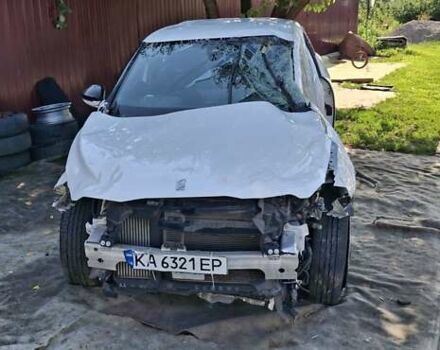 Белый DS 3 Crossback, объемом двигателя 1.2 л и пробегом 20 тыс. км за 2950 $, фото 1 на Automoto.ua