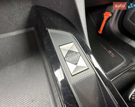 Белый DS 3 Crossback, объемом двигателя 0 л и пробегом 129 тыс. км за 14800 $, фото 68 на Automoto.ua