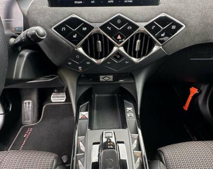 Белый DS 3 Crossback, объемом двигателя 0 л и пробегом 129 тыс. км за 14800 $, фото 66 на Automoto.ua