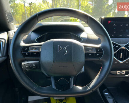 Белый DS 3 Crossback, объемом двигателя 0 л и пробегом 38 тыс. км за 20300 $, фото 16 на Automoto.ua