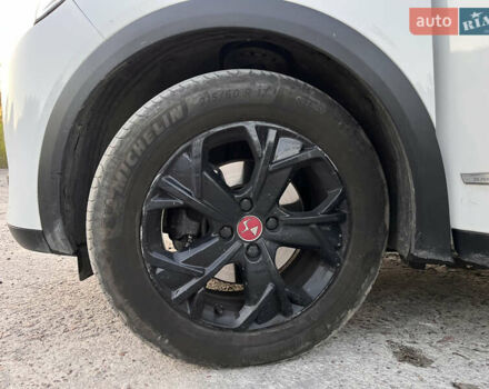 Белый DS 3 Crossback, объемом двигателя 0 л и пробегом 37 тыс. км за 19500 $, фото 17 на Automoto.ua