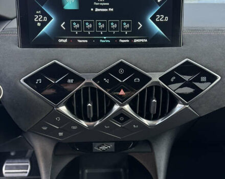 Белый DS 3 Crossback, объемом двигателя 0 л и пробегом 24 тыс. км за 17499 $, фото 14 на Automoto.ua