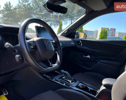 Белый DS 3 Crossback, объемом двигателя 0 л и пробегом 38 тыс. км за 20300 $, фото 9 на Automoto.ua