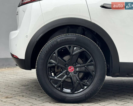 Білий DS 3 Crossback, об'ємом двигуна 0 л та пробігом 71 тис. км за 14900 $, фото 36 на Automoto.ua