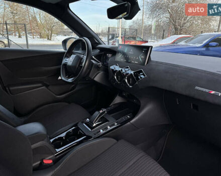 Белый DS 3 Crossback, объемом двигателя 0 л и пробегом 24 тыс. км за 17499 $, фото 12 на Automoto.ua