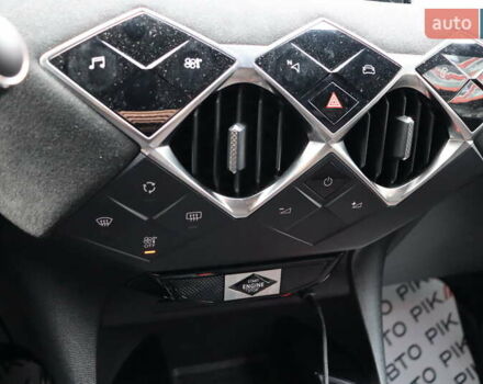 Білий DS 3 Crossback, об'ємом двигуна 0 л та пробігом 39 тис. км за 18900 $, фото 21 на Automoto.ua