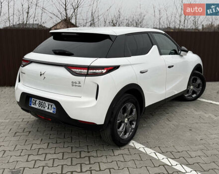 Белый DS 3 Crossback, объемом двигателя 0 л и пробегом 76 тыс. км за 16200 $, фото 8 на Automoto.ua