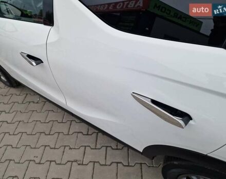 Білий DS 3 Crossback, об'ємом двигуна 0 л та пробігом 92 тис. км за 16200 $, фото 20 на Automoto.ua