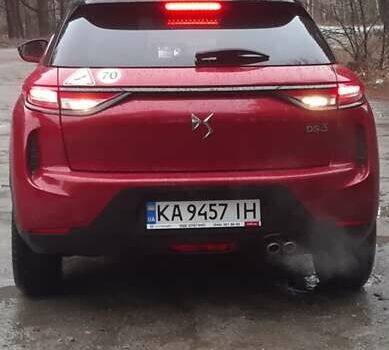 Красный DS 3 Crossback, объемом двигателя 1.2 л и пробегом 57 тыс. км за 19100 $, фото 6 на Automoto.ua