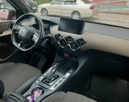 Красный DS 3 Crossback, объемом двигателя 1.2 л и пробегом 57 тыс. км за 19100 $, фото 2 на Automoto.ua