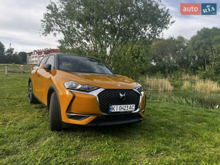 Желтый DS 3 Crossback, объемом двигателя 1.2 л и пробегом 34 тыс. км за 22500 $, фото 1 на Automoto.ua