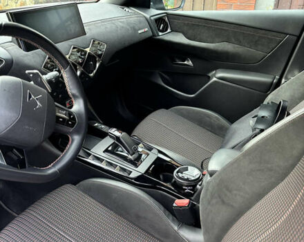 Серый DS 3 Crossback, объемом двигателя 1.2 л и пробегом 50 тыс. км за 18900 $, фото 10 на Automoto.ua
