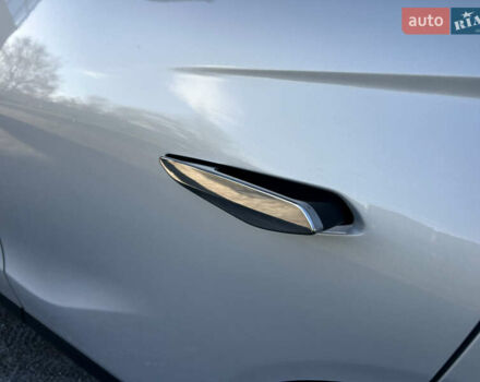 Серый DS 3 Crossback, объемом двигателя 0 л и пробегом 101 тыс. км за 17300 $, фото 33 на Automoto.ua