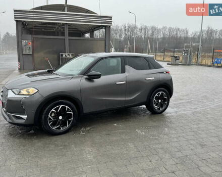 Серый DS 3 Crossback, объемом двигателя 0 л и пробегом 72 тыс. км за 14650 $, фото 4 на Automoto.ua