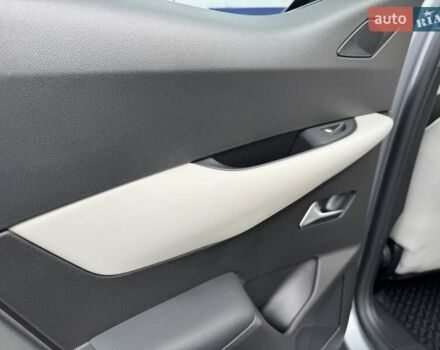 Серый DS 3 Crossback, объемом двигателя 1.5 л и пробегом 52 тыс. км за 19999 $, фото 29 на Automoto.ua