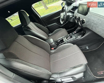 Серый DS 3 Crossback, объемом двигателя 0 л и пробегом 101 тыс. км за 17300 $, фото 52 на Automoto.ua
