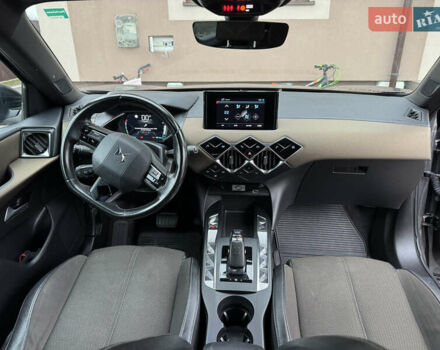 Серый DS 3 Crossback, объемом двигателя 0 л и пробегом 72 тыс. км за 14650 $, фото 10 на Automoto.ua
