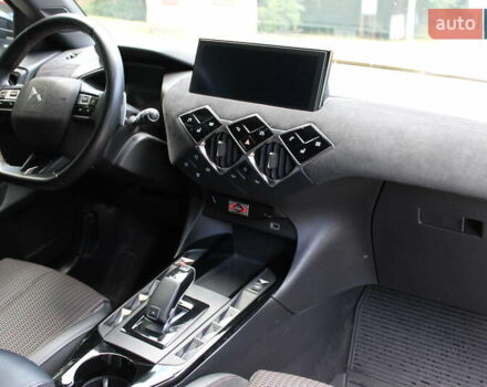 Серый DS 3 Crossback, объемом двигателя 1.2 л и пробегом 53 тыс. км за 16300 $, фото 33 на Automoto.ua
