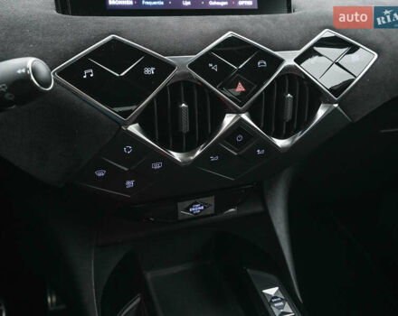 Серый DS 3 Crossback, объемом двигателя 0 л и пробегом 101 тыс. км за 17300 $, фото 65 на Automoto.ua