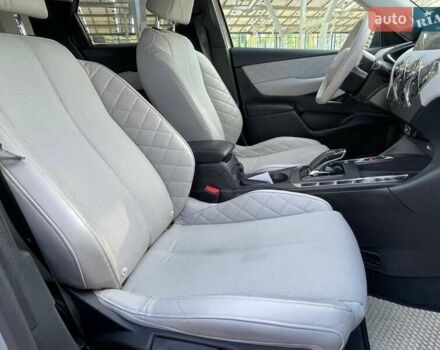 Серый DS 3 Crossback, объемом двигателя 0 л и пробегом 84 тыс. км за 19950 $, фото 17 на Automoto.ua