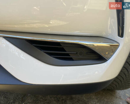 Білий DS 3 e-Tense, об'ємом двигуна 0 л та пробігом 69 тис. км за 15900 $, фото 10 на Automoto.ua