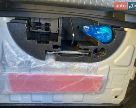 Білий DS 3 e-Tense, об'ємом двигуна 0 л та пробігом 69 тис. км за 15900 $, фото 13 на Automoto.ua