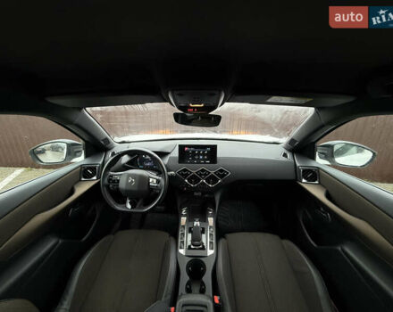 Белый DS 3 e-Tense, объемом двигателя 0 л и пробегом 87 тыс. км за 16200 $, фото 18 на Automoto.ua
