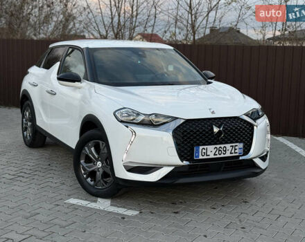 Белый DS 3 e-Tense, объемом двигателя 0 л и пробегом 54 тыс. км за 17200 $, фото 9 на Automoto.ua