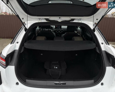 Белый DS 3 e-Tense, объемом двигателя 0 л и пробегом 87 тыс. км за 16200 $, фото 17 на Automoto.ua