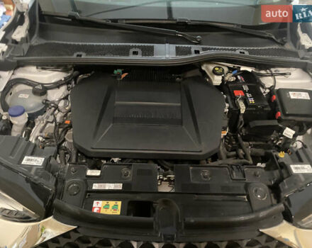 Білий DS 3 e-Tense, об'ємом двигуна 0 л та пробігом 69 тис. км за 15900 $, фото 34 на Automoto.ua