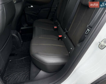 Белый DS 3 e-Tense, объемом двигателя 0 л и пробегом 87 тыс. км за 16200 $, фото 15 на Automoto.ua