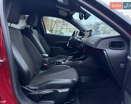 Красный DS 3 e-Tense, объемом двигателя 0 л и пробегом 25 тыс. км за 16900 $, фото 2 на Automoto.ua