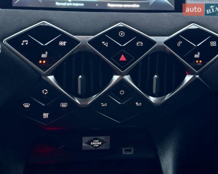 Красный DS 3 e-Tense, объемом двигателя 0 л и пробегом 25 тыс. км за 16900 $, фото 40 на Automoto.ua