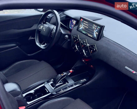 Красный DS 3 e-Tense, объемом двигателя 0 л и пробегом 25 тыс. км за 16900 $, фото 1 на Automoto.ua