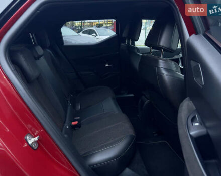 Красный DS 3 e-Tense, объемом двигателя 0 л и пробегом 25 тыс. км за 16900 $, фото 3 на Automoto.ua